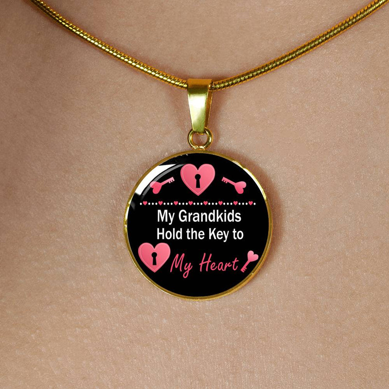 MY GRANDKIDS HOLD THE KEY TO MY HEART NECKLACE